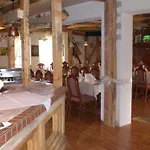 West An Der Saechsischen Weinstrasse ホテル 3*