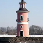 West An Der Saechsischen Weinstrasse 3* ラーデボイル