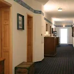 ホテル West An Der Saechsischen Weinstrasse ラーデボイル