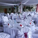 West An Der Saechsischen Weinstrasse 3*